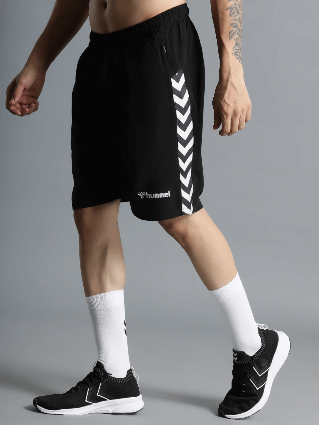 Move Polyester Short