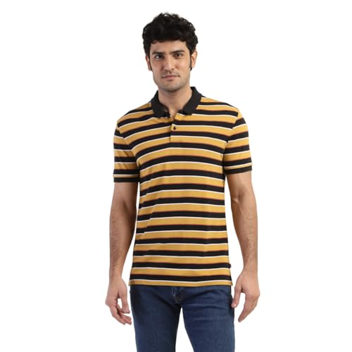 Levis Men Regular Fit T-Shirt