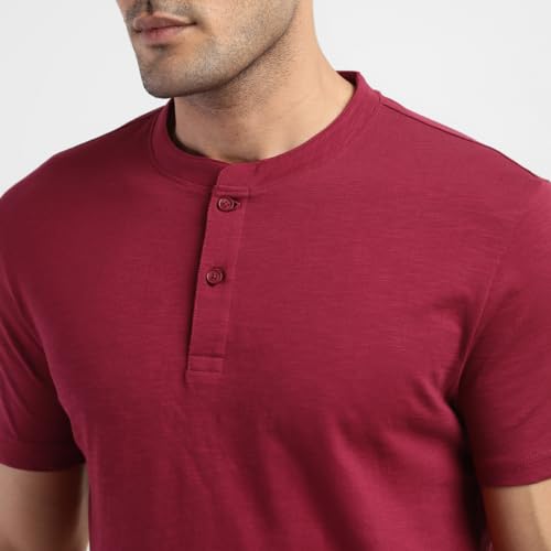 Levis Mens Regular Fit Solid T-Shirt