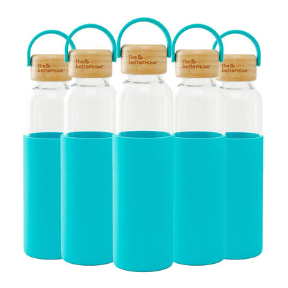 The Better Home Borosilicate Glass Water Bottle 500ml, Non-Slip Silicone Sleeve, Bamboo Lid, Light Blue, Pack of 5.