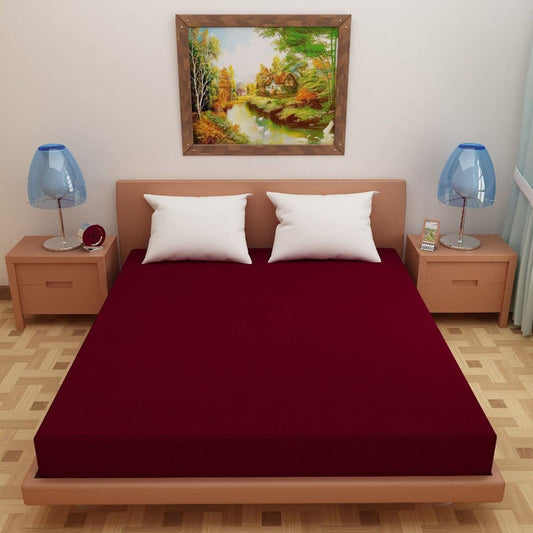 Urbane Home Waterproof Double Bed Mattress CoverBreathable Terry Cotton Surface  Elastic Fitted Mattress Protector6 x 6.5 Ft. Maroon