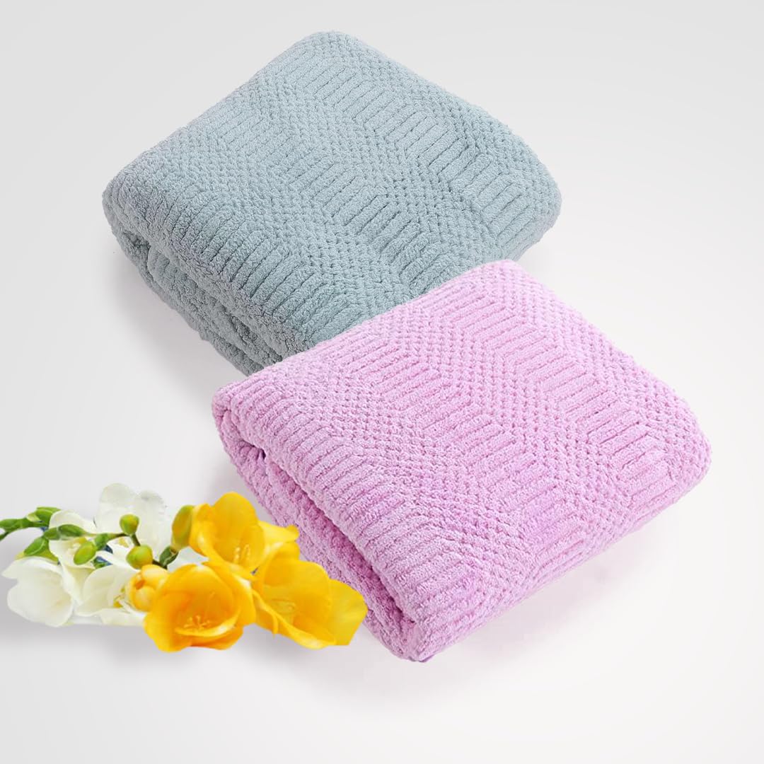 The Better Home Microfiber Bath Towel, Soft, Lightweight, Absorbent, Quick Drying, 140cm x 70cm, Pack of 4 (Pink/Beige) or Pack of 2 (Pink/Green).