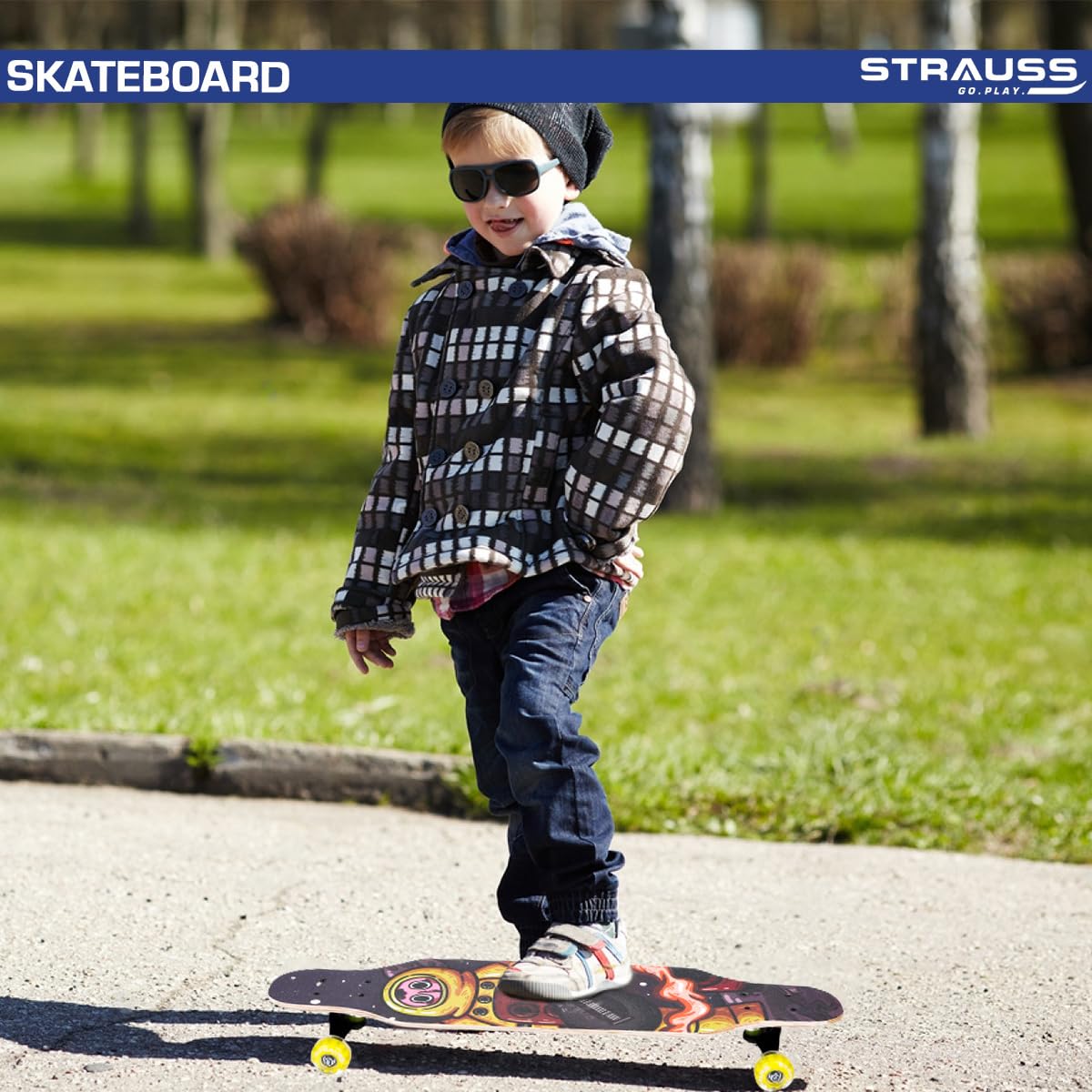 STRAUSS Plastic Skateboard, Anti-Skid, High Precision Bearings, Light-Up Wheels, Ideal for 8+ Years, 31x8 Inch, Astronaut, Multicolor