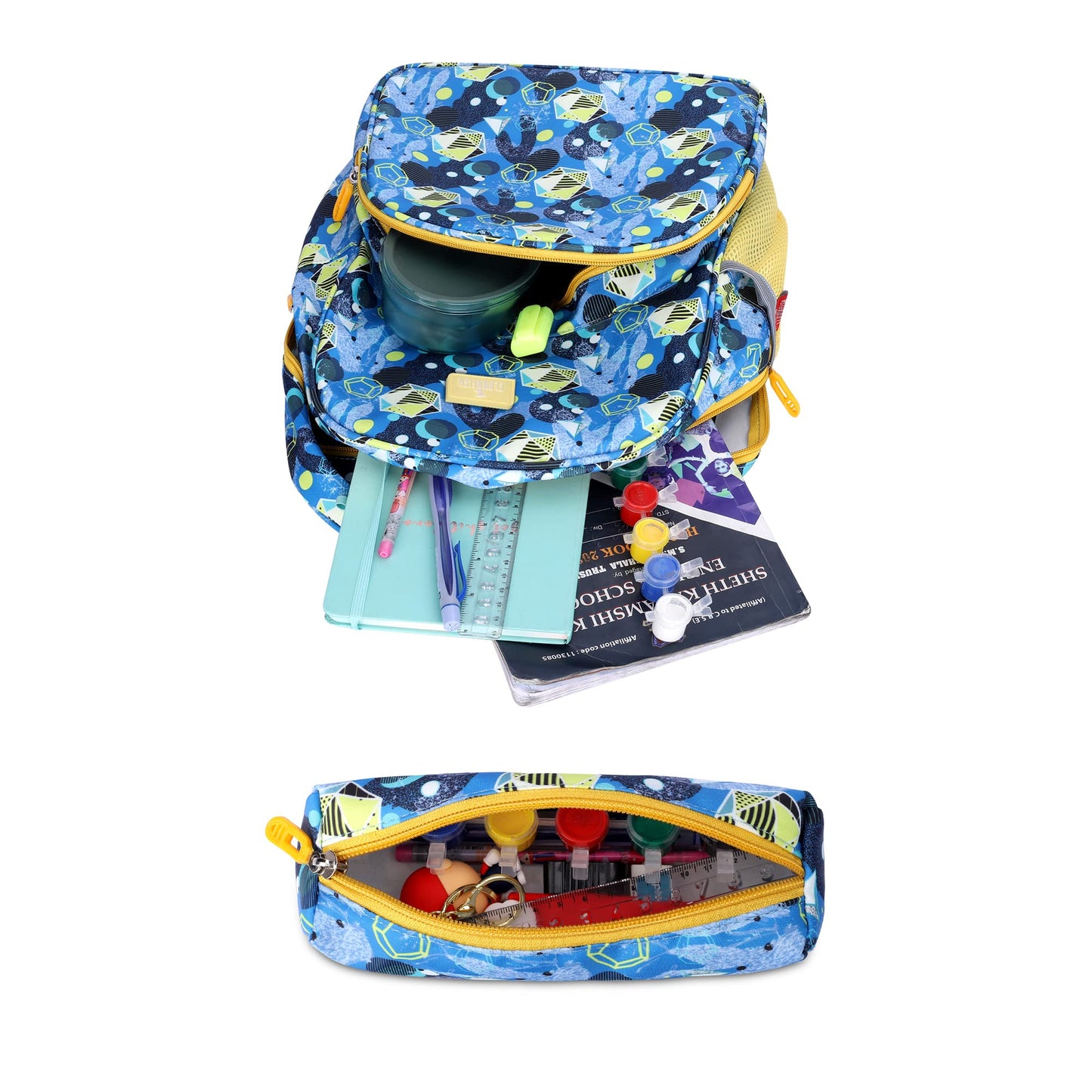 THE CLOWNFISH Cosmic Critters Series Printed Polyester 15 Litres Kids Standard Backpack School Bag With Free Pencil Staionery Pouch Daypack Picnic Bag For Tiny Tots Of Age 5-7 Yrs Light BlueMedium