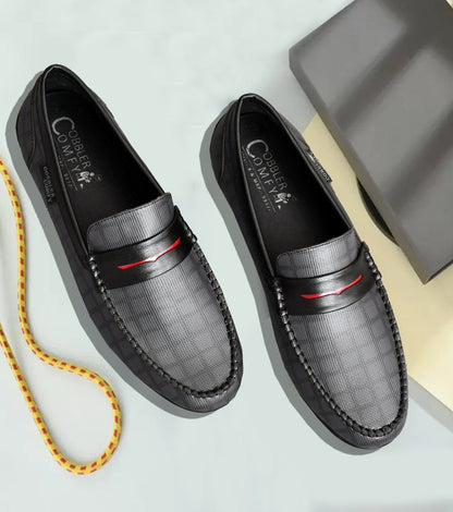 Classic Moccasins with Stylish Check Pattern  Grey