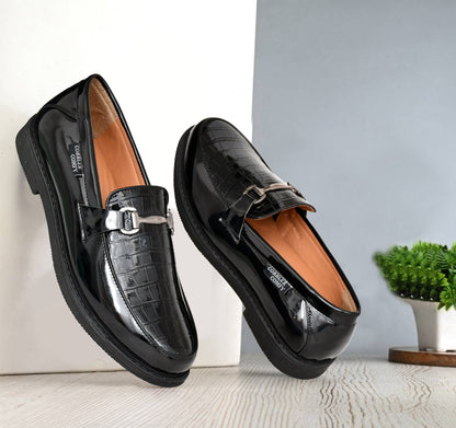 Croco Pattern Slip-on for Men with Metallic Buckle  Black