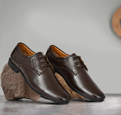 Pointed-toe Neat Look Lace-up Derby Shoes for Men  Coffee