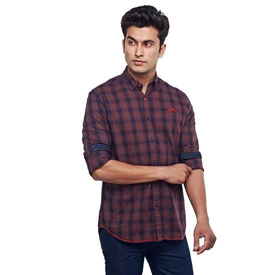 Men Regular Fit Solid Spread Collar Casual Shirt - 2XL